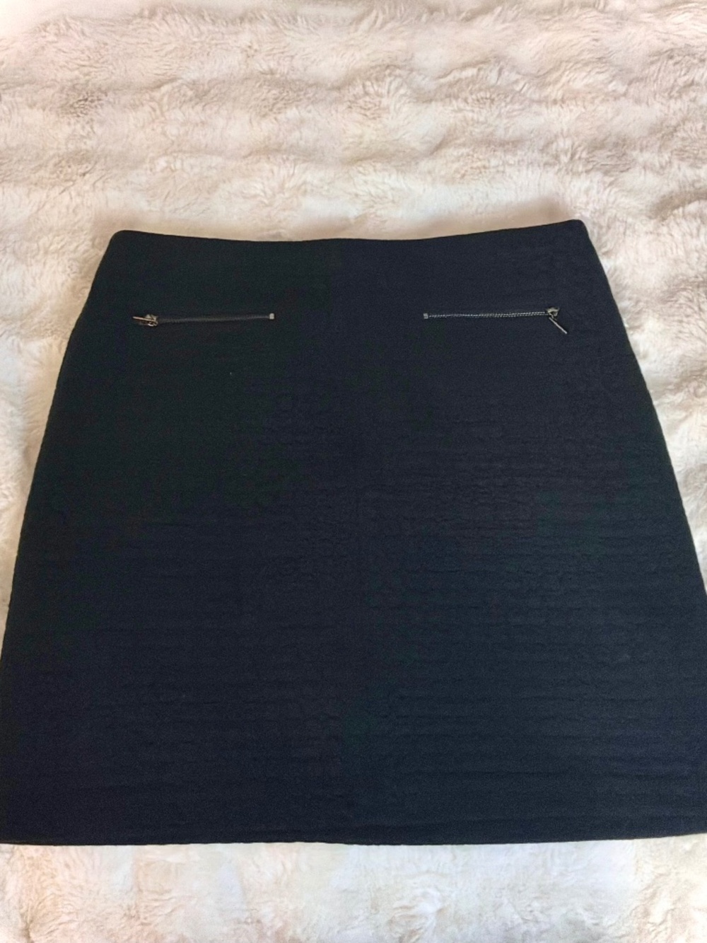 Laundry by Shelli Segal Black Quilted Zipper Pocket Mini Skirt - Size 8